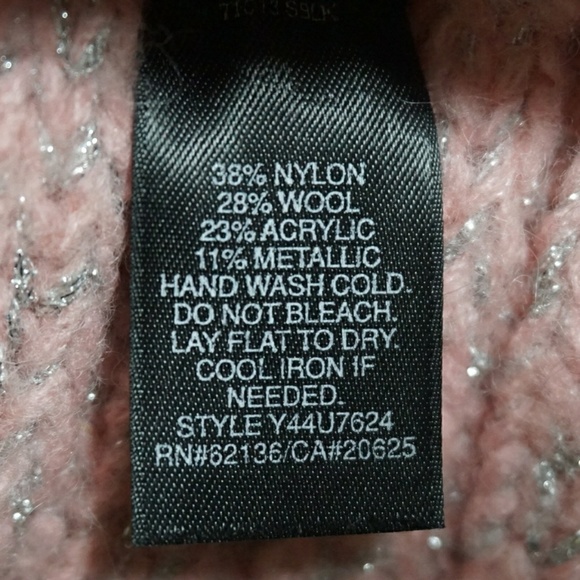 MUST HAVE!! GUESS • Gorgeous Shimmer Sweater Shrug - Picture 7 of 7